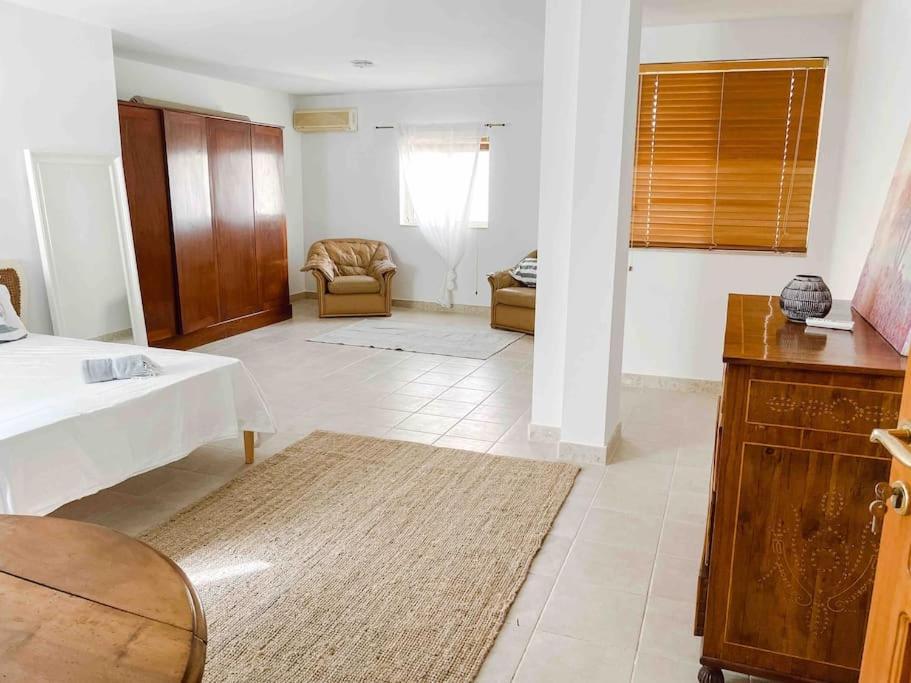 City Penthouse With Roof Terrace And Sea Views バレッタ エクステリア 写真